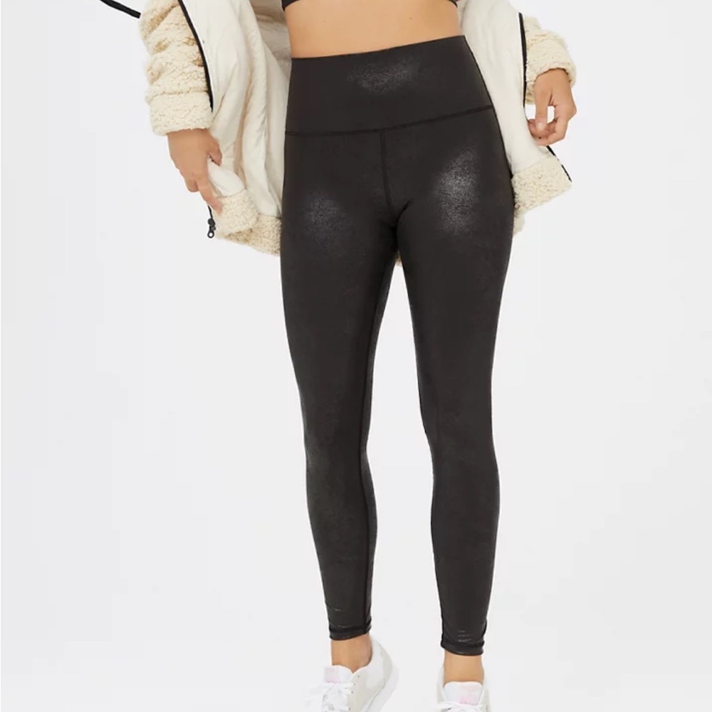 NWT Aerie Offline The Hugger High Waisted Crackle Legging - Picture 1 of 7